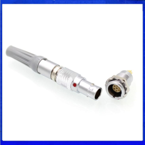 FGB EGB 1B-seriestik med to nøgler (60) stikkontakt